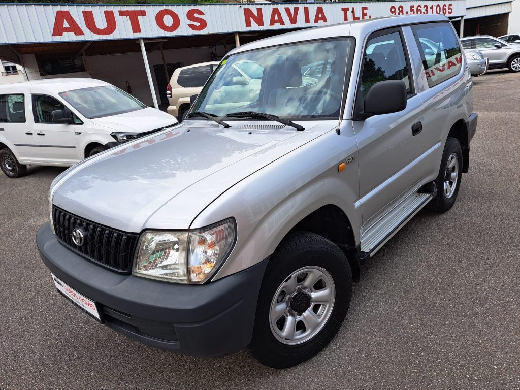 TOYOTA LAND CRUISER 3.0 D4D GX